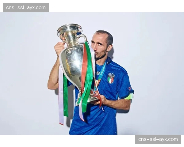 “足球进校园”项目在都灵启动，基耶利尼出席开幕活动